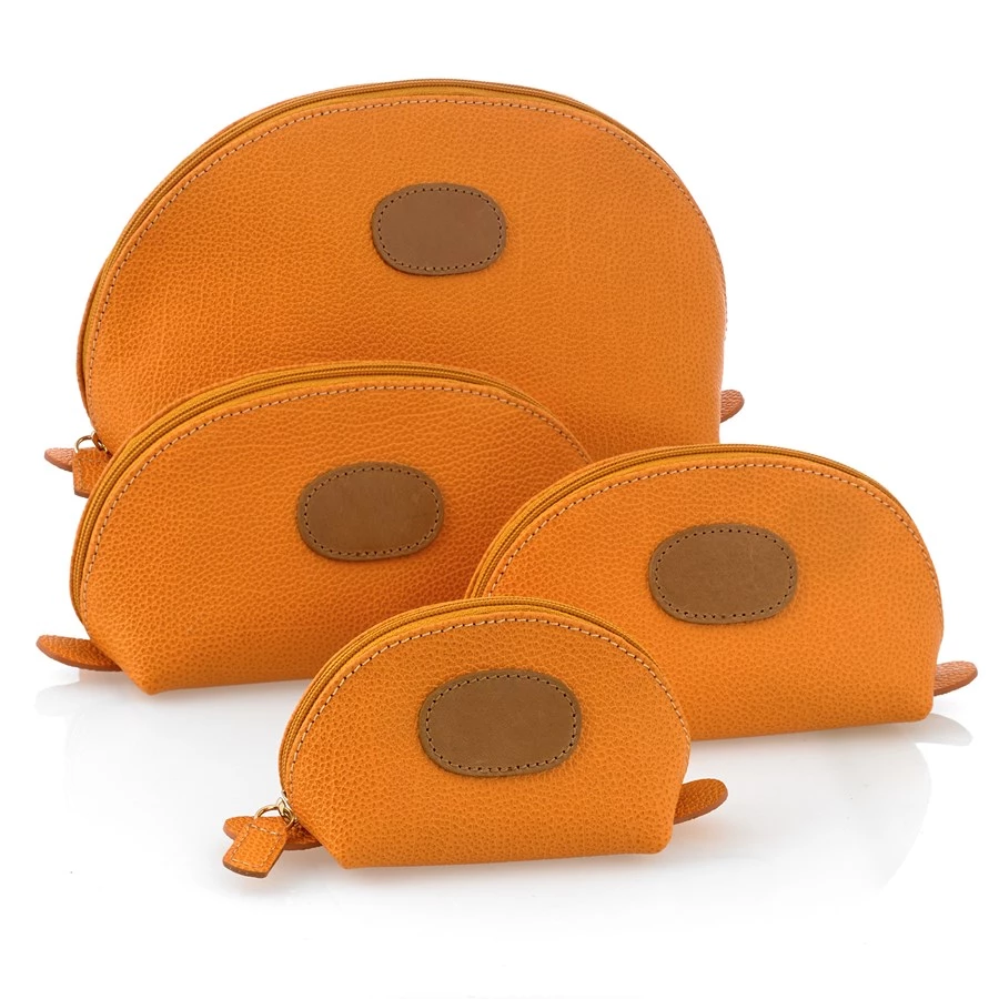 Scully & Scully Leather Four-Piece Nesting Pouch Set 1 Scully & Scully Leather Four-Piece Nesting Pouch Set